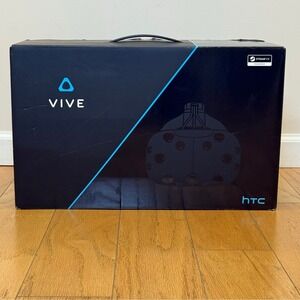 HTC Vive VR Headset Kit 2 Controllers 2 Base Stations Untested